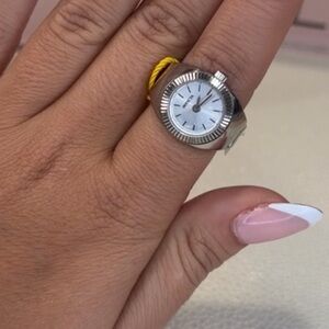 NWT INVICTA Elegant Silver watch Ring